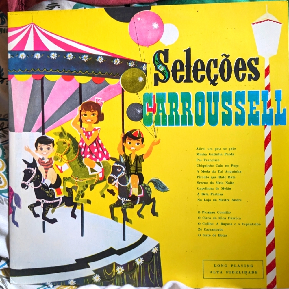 Selecõse Carroussel Vintage Vinyl Record